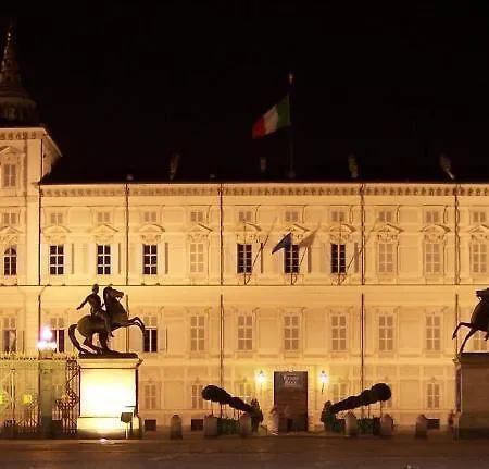 Lägenhet Piazza Castello